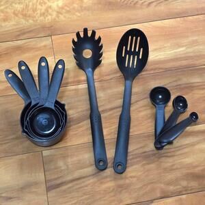 Cooking and Measuring Utensils